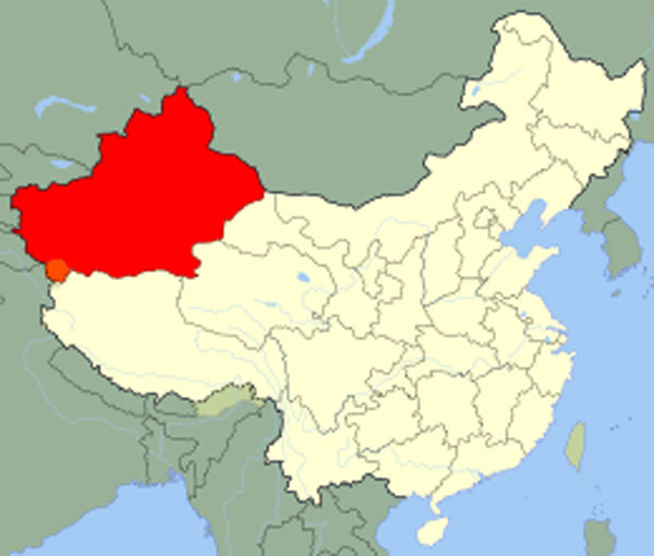 Ürümqi ou Ourumtsi est la capitale de la région autonome ouïghoure du Xinjiang, au nord-ouest de la République populaire de Chine. Ürümqi ou Ourumtsi est la capitale de la région autonome ouïghoure du Xinjiang, au nord-ouest de la République populaire de Chine.