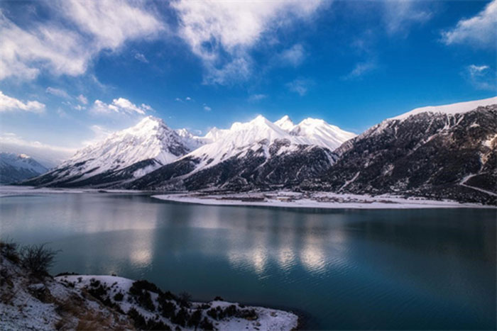 le lac Rawu à Qamdo de la région autonome du Tibet (You Jinhua / Pic.people.com.cn)