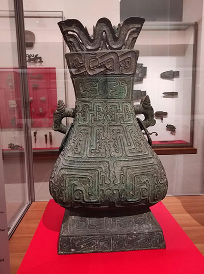 Objet de la Chine antique en bronze, au Musée Guimet (photo : Albert Ettinger) Objet de la Chine antique en bronze, au Musée Guimet (photo : Albert Ettinger)