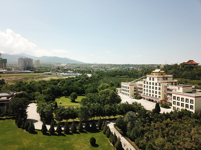 Tibet Cheezheng Tibetan Medicine Co., Ltd., à Lanzhou au Gansu