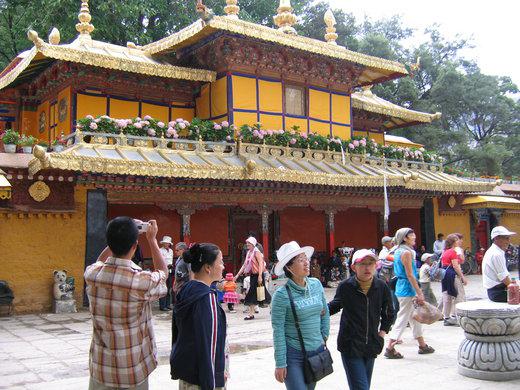 touristes Han au ’palais d’été’ du dalaï-lama