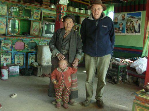 Madame Dolma et une de ses petite-filles (photo JPDes., 2008)