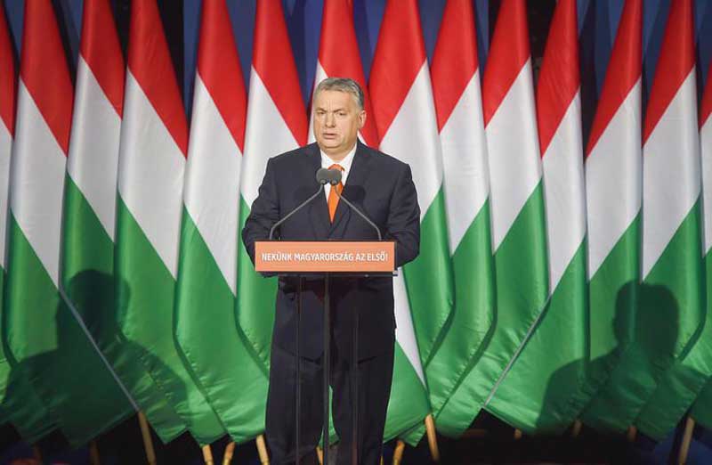Viktor Orban, défenseur des valeurs « chrétiennes » (photo la-croix.com) Viktor Orban, défenseur des valeurs « chrétiennes » (photo la-croix.com)