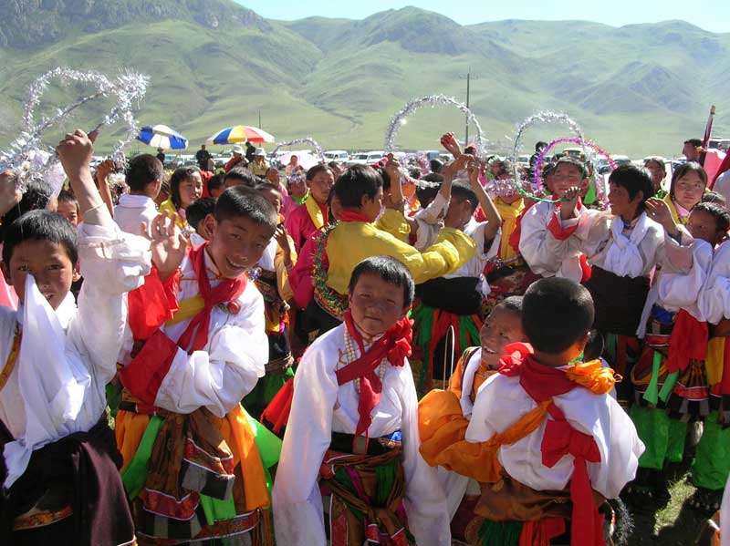 au festival de Yushu (photo JPDes. 2005)