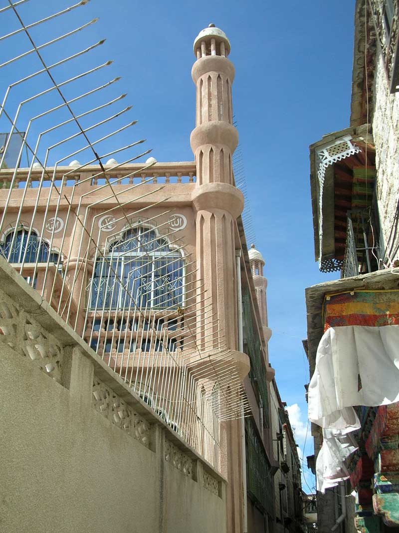 mosquée de Lhassa (photo JPDes 2009)