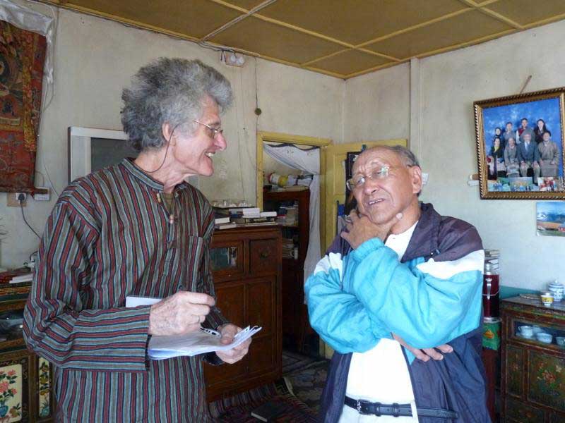Tashi Tsering et André Lacroix à Lhassa (photo Thérèse De Ruyt, 2009)